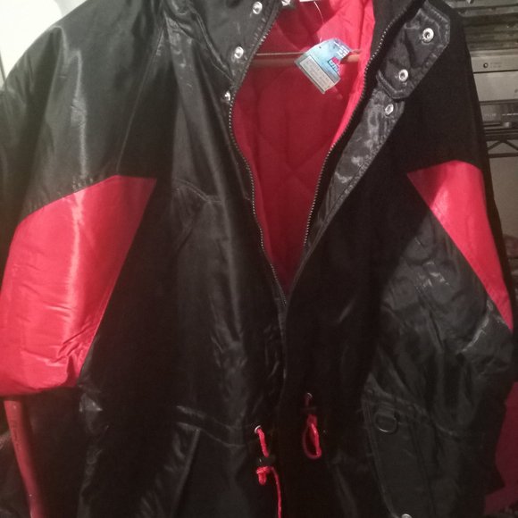 Marlboro Ski  Jacket  Vintage  NWT - Picture 2 of 5